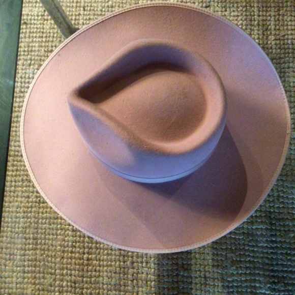 NEW! Lack of color lilac wool rancher main image 6